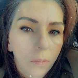 Meet your Posher, Ioana